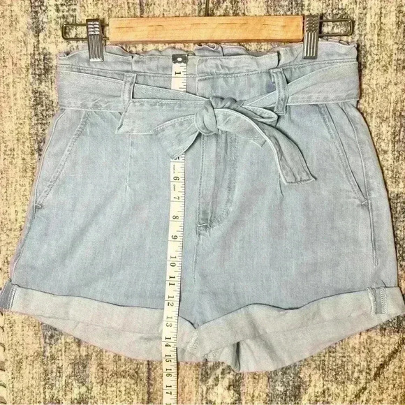 Express | Women’s Extreme High Waisted Paperbag Belted Shortie Shorts | Size 2 - Picture 6 of 11